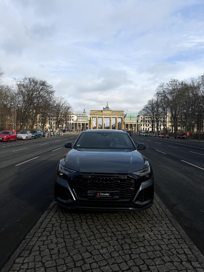Audi RSQ8 Vorderansicht